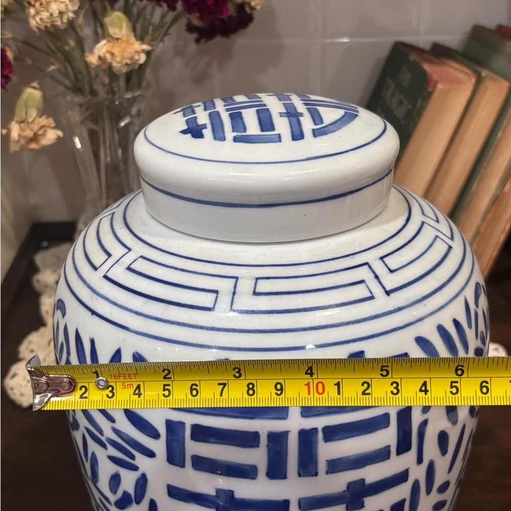 Vintage Blue and White Double Happiness Ginger Jar - Picture 7 of 8